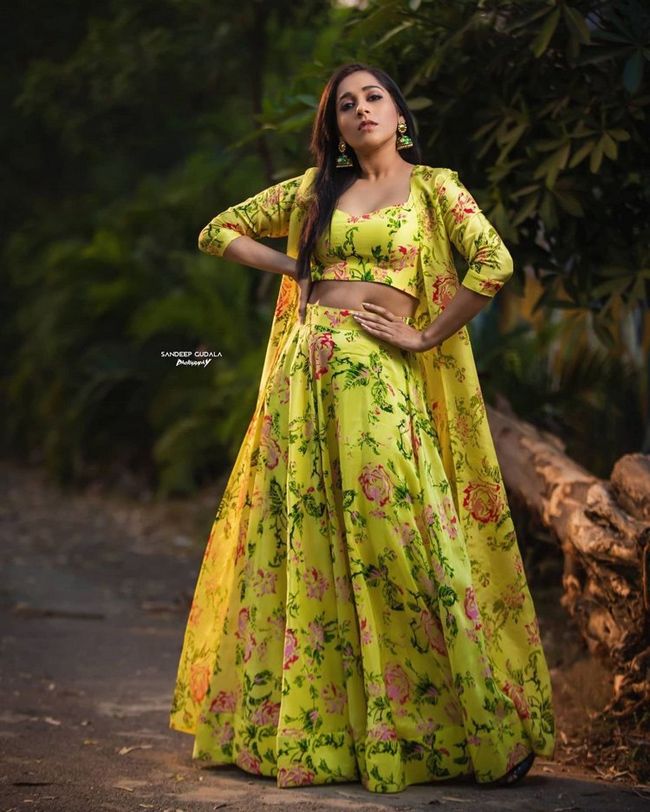 Rashmi Gautam Latest Instagram Pics